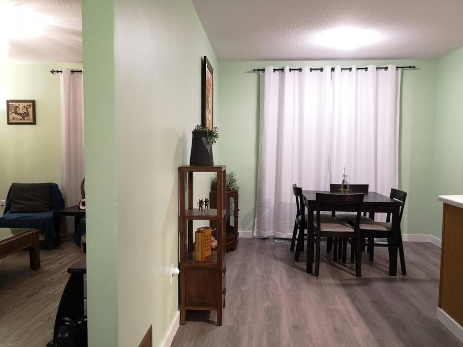 Countryroad Cozy 2Bedrooms Suite2 Nanaimo Dış mekan fotoğraf