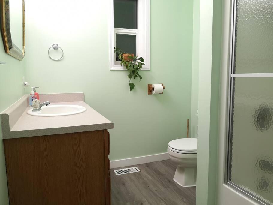 Countryroad Cozy 2Bedrooms Suite2 Nanaimo Dış mekan fotoğraf